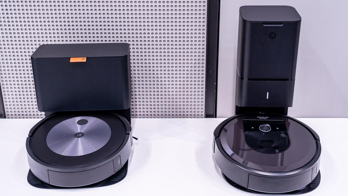 【新品未使用】 ルンバ Roomba j7 ロボット掃除機 充電ステーション 新型ロボット掃除機「ルンバ j7/j7+」は「避ける」が得意技…写真