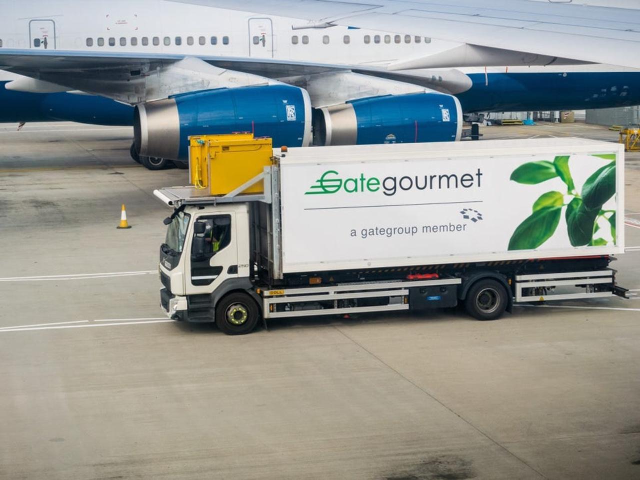 機内食を見る目が変わる？ 業界大手ゲートグルメの巨大キッチンをのぞいてみた Business Insider Japan