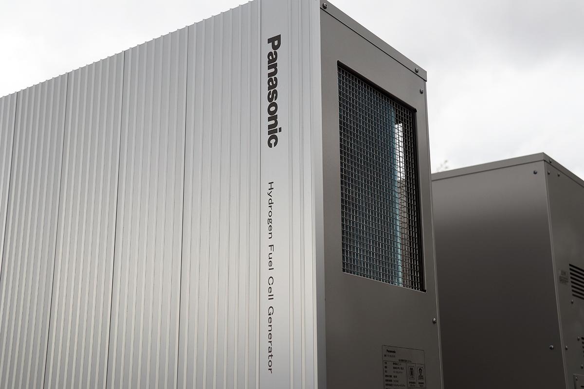 パナソニックが「再エネ100%」実証開始。太陽光と燃料電池で「世界初