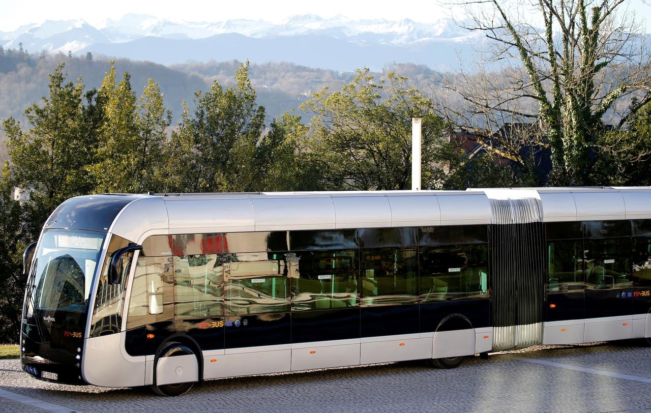 2020年1月にフランスのポーで披露された新型水素バス｢Febus｣