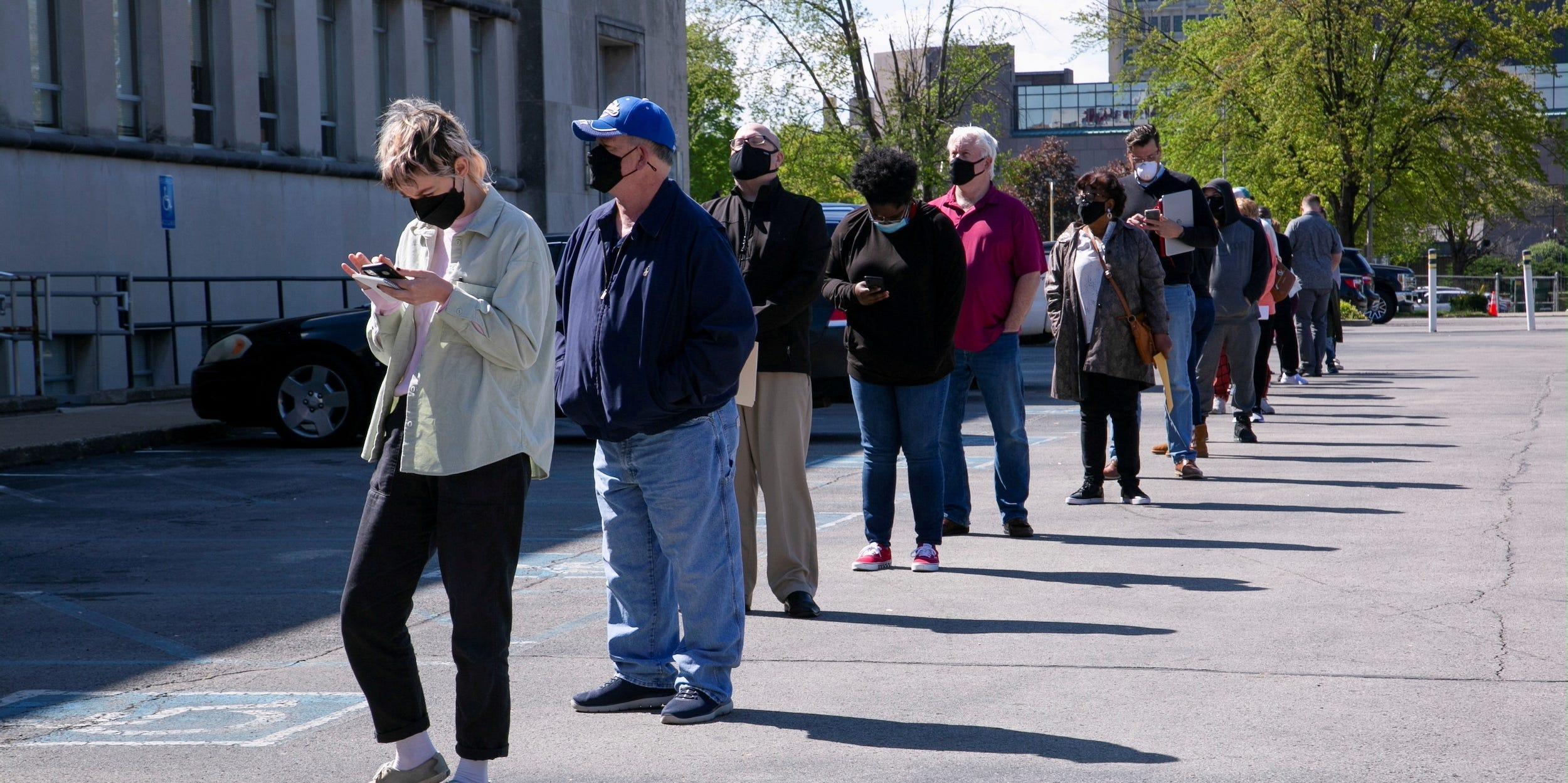 アメリカの貧富の差は、毎年3000億ドル以上の経済損失を生んでいる