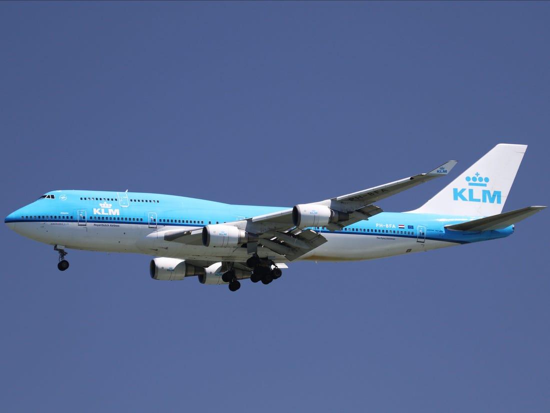 Amazon.com: Busyflies 1:300 Scale KLM Dutch Royal Boeing 747