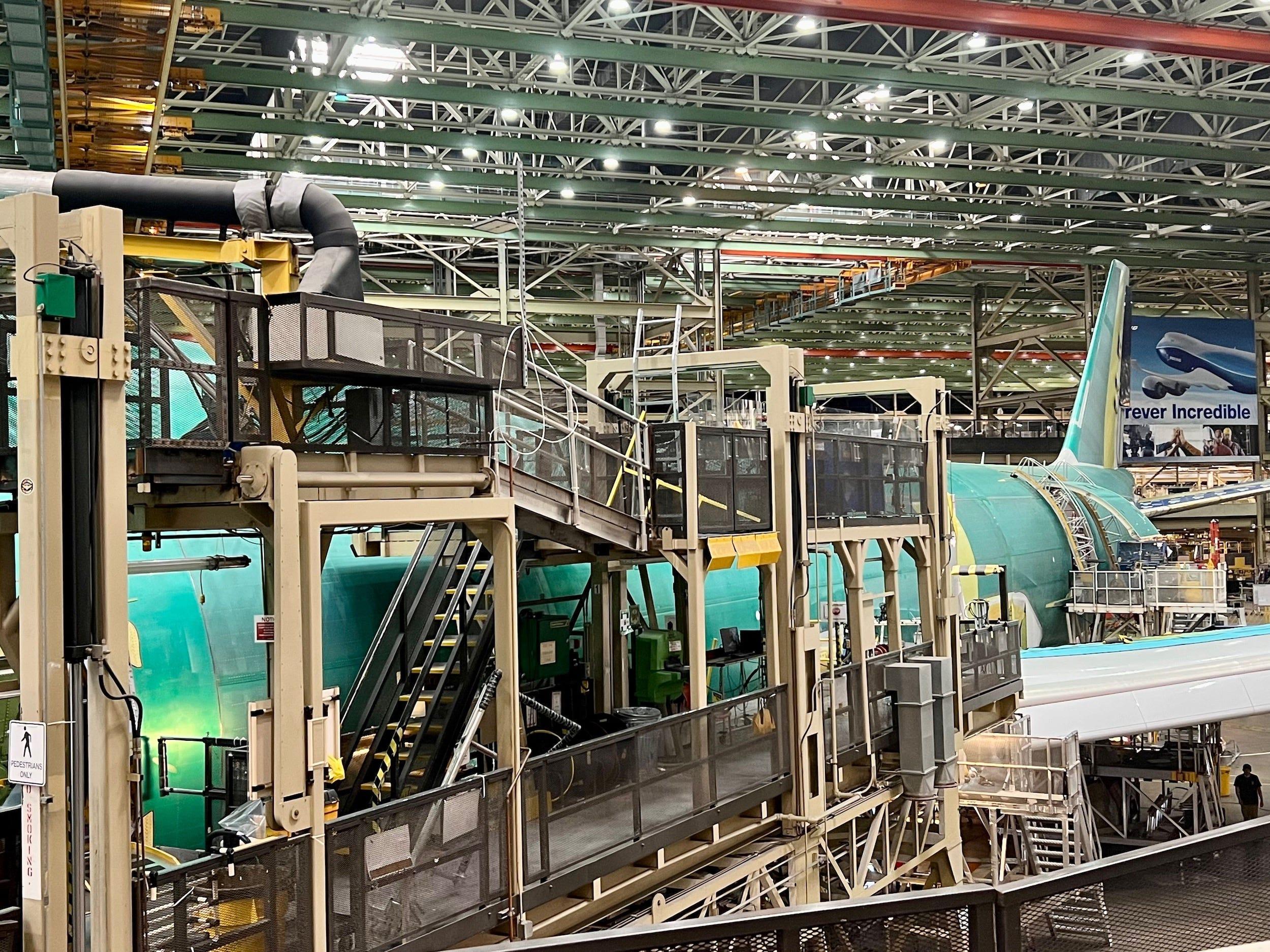さよなら、ボーイング747…最後の機体を組み立てている工場へ行ってきた | Business Insider Japan
