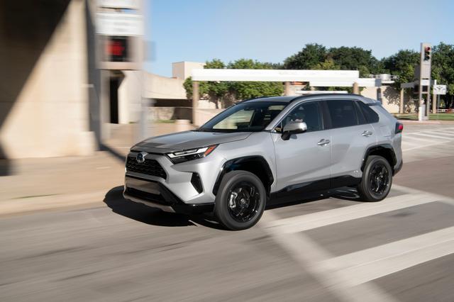 燃費の良いハイブリッド車 トップ15 22年版 Business Insider Japan 燃費の良いハイブリッド車 トップ15 22年版 Business Insider Japan