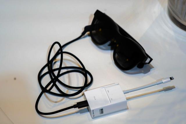 iPhone正式対応、ARゴーグル｢Nreal Air｣の本気度…リアルユーザーはこう  