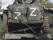 ウクライナのハリコフでウクライナ軍が捕獲したロシアの装甲車。