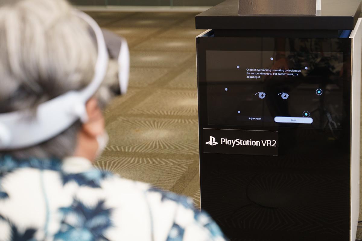 ソニー｢PlayStation VR2｣最速実機レポ：2023年初頭発売、初代に比べ