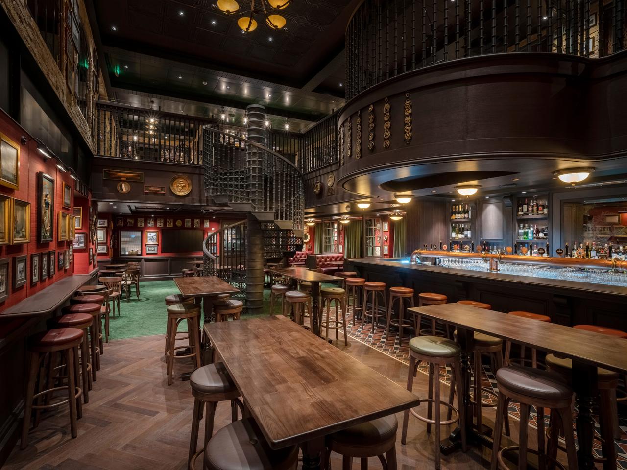 MSCエウローパにあるバー。