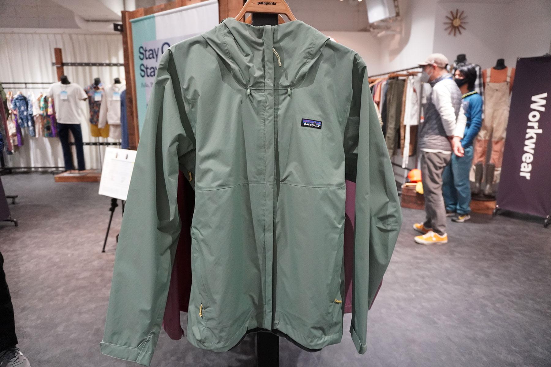 patagonia パタゴニア “トレントシェルジャケット”