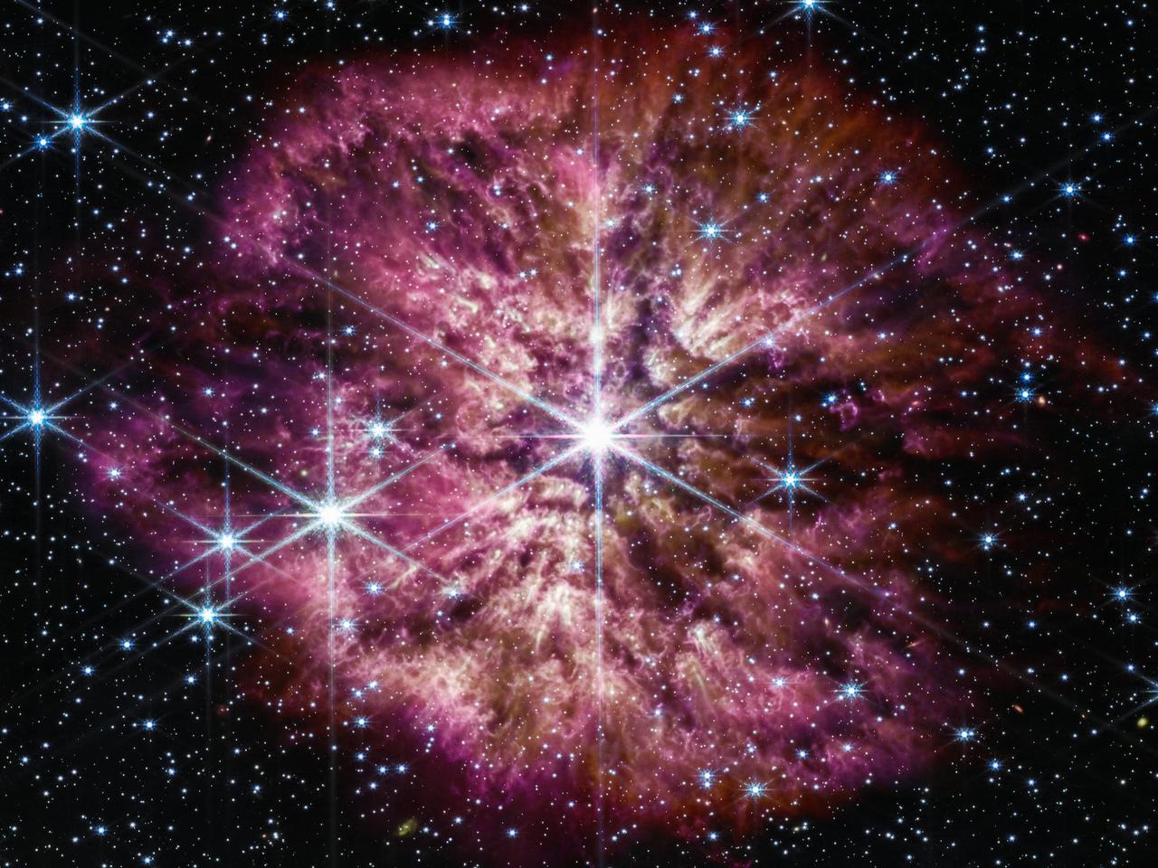 ジェームズ・ウェッブ宇宙望遠鏡が近赤外線と中間赤外線でとらえた、最期を迎えている｢ウォルフ・ライエ（Wolf-Rayet）星｣。