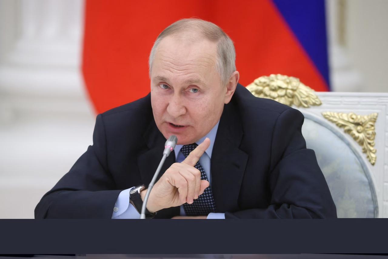 プーチン大統領は居場所を悟られないように、ロシア各地にオフィスの