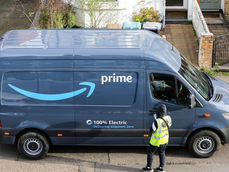 アマゾン