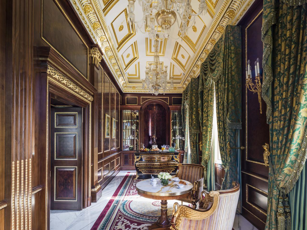 JPモルガンやナポレオンの兄弟が住んだイギリスの邸宅、約124億円で販売中 Business Insider Japan