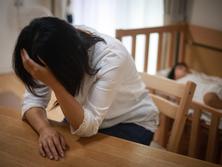 母親の「子育て否定感」が急増、「子育てのせいで我慢ばかり」6割超。原因は夫、キャリア、教育費