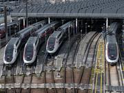 フランスには高速鉄道網があり、フランス国鉄はTGVの再活用とネットワークの強化を進めている。