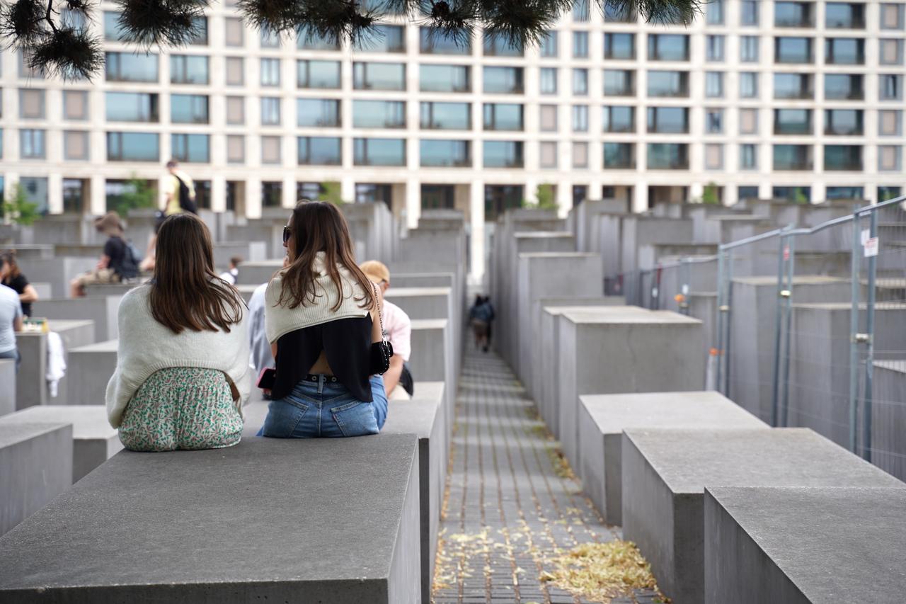 ベルリンにある｢ホロコースト記念碑｣