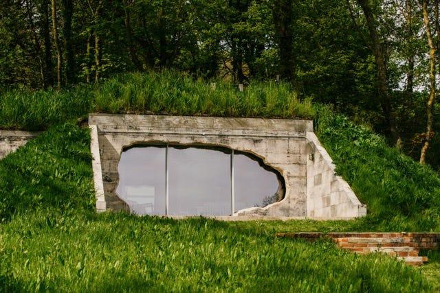 第二次世界大戦で使用されたイギリスの掩蔽壕、高級な貸別荘