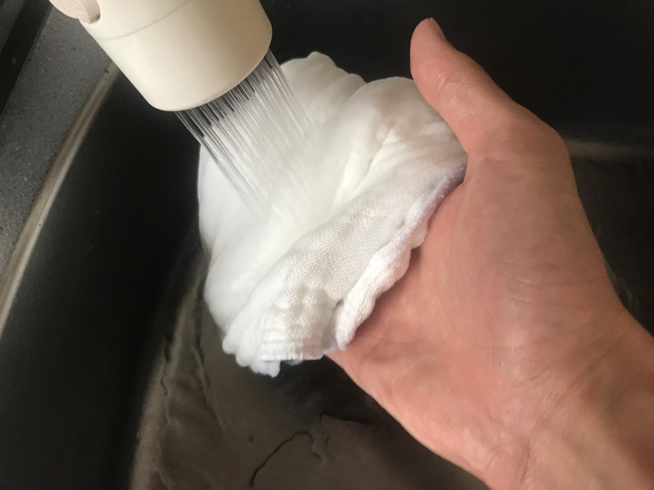 C9B43A00-0F5F-424C-9224-32BAFAE5F095