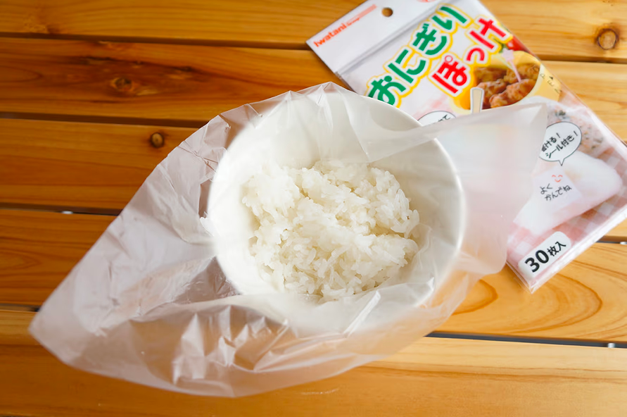 みいつけた！ワンタッチボトル おにぎりケース二個 おまとめ おにぎり