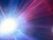 科学者たちが謎の青い閃光を発見した。何が原因かは分かっていない。
