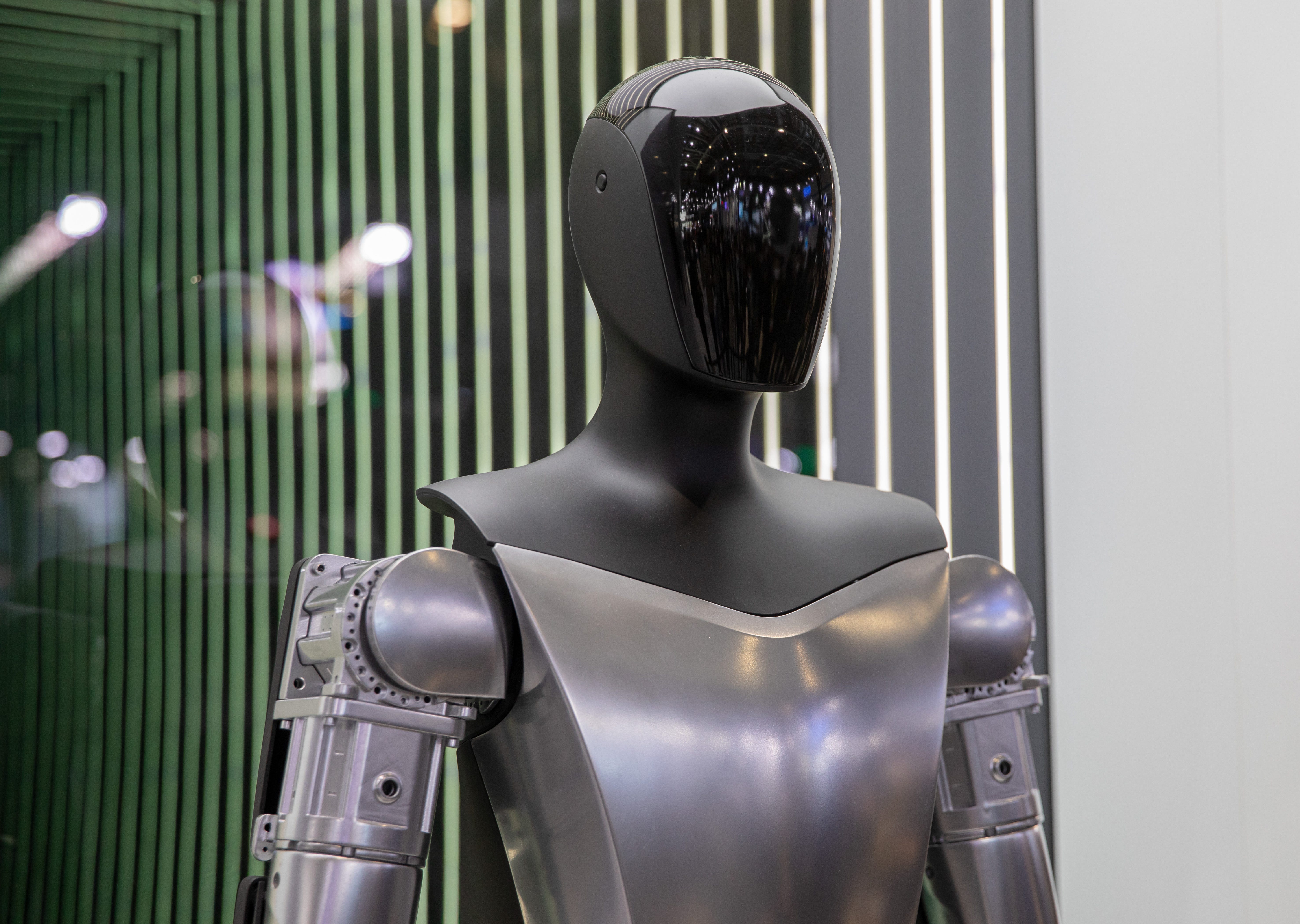 中国、2025年までに「世界を塗り替える」人型ロボットを大量生産する