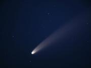 2020年に地球に接近したネオワイズ彗星（C/2020 F3）。新たに発見された彗星（C/2023 A3）はさらに明るくなると予測されている。