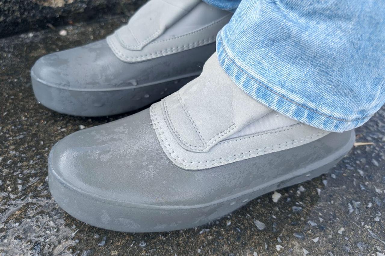 寒い雨の日の靴の正解は、｢南極観測隊の防寒靴｣がルーツのコレ - Business Insider Japan