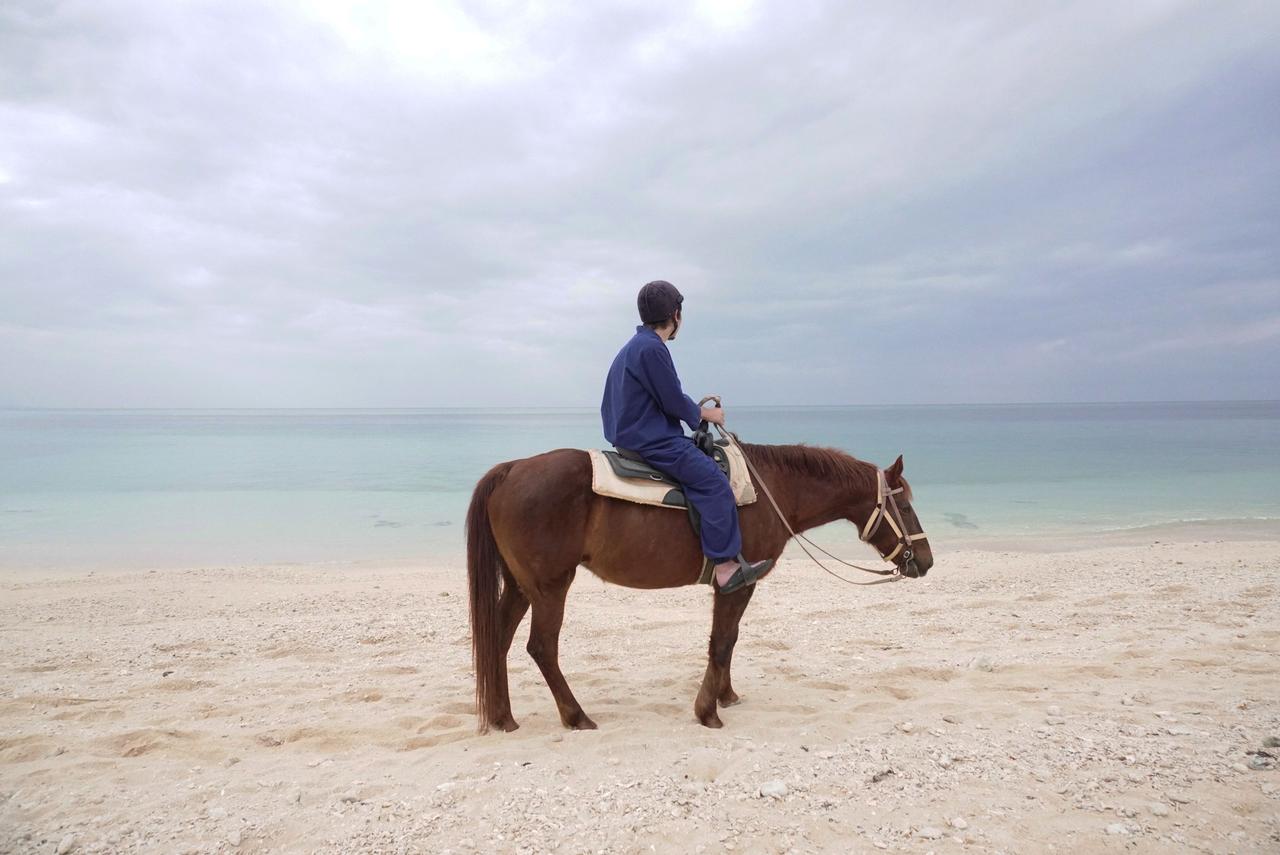 Asanagi Yonna Horseback Riding