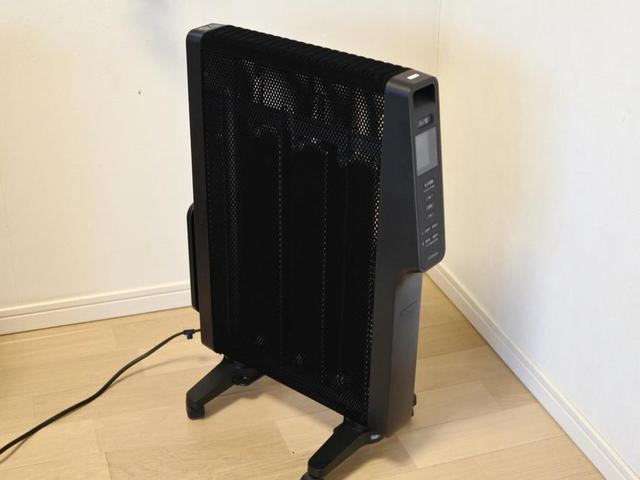 遠赤軽量ヒーター かるポカ(ブラック ) 2023年モデル 説明書付き