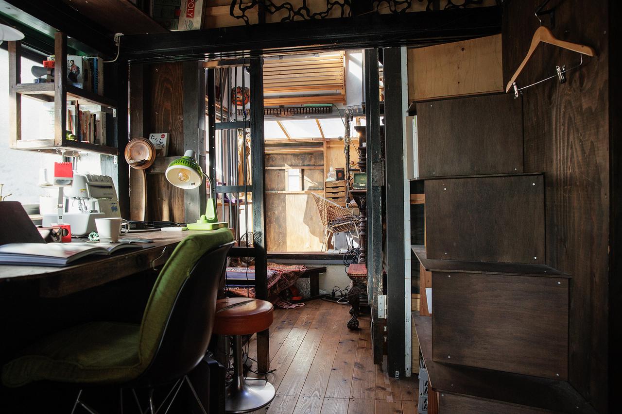 現在、塩浦さん含む6名が暮らす「ろじ家」でも、住む人に合わせて何度も内装や構造をアップデートしてきた。