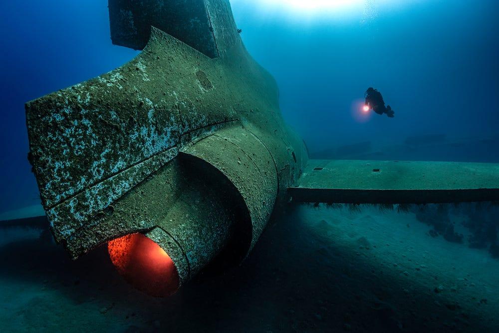 水中写真コンテスト「廃墟部門」の受賞作10点 | Business