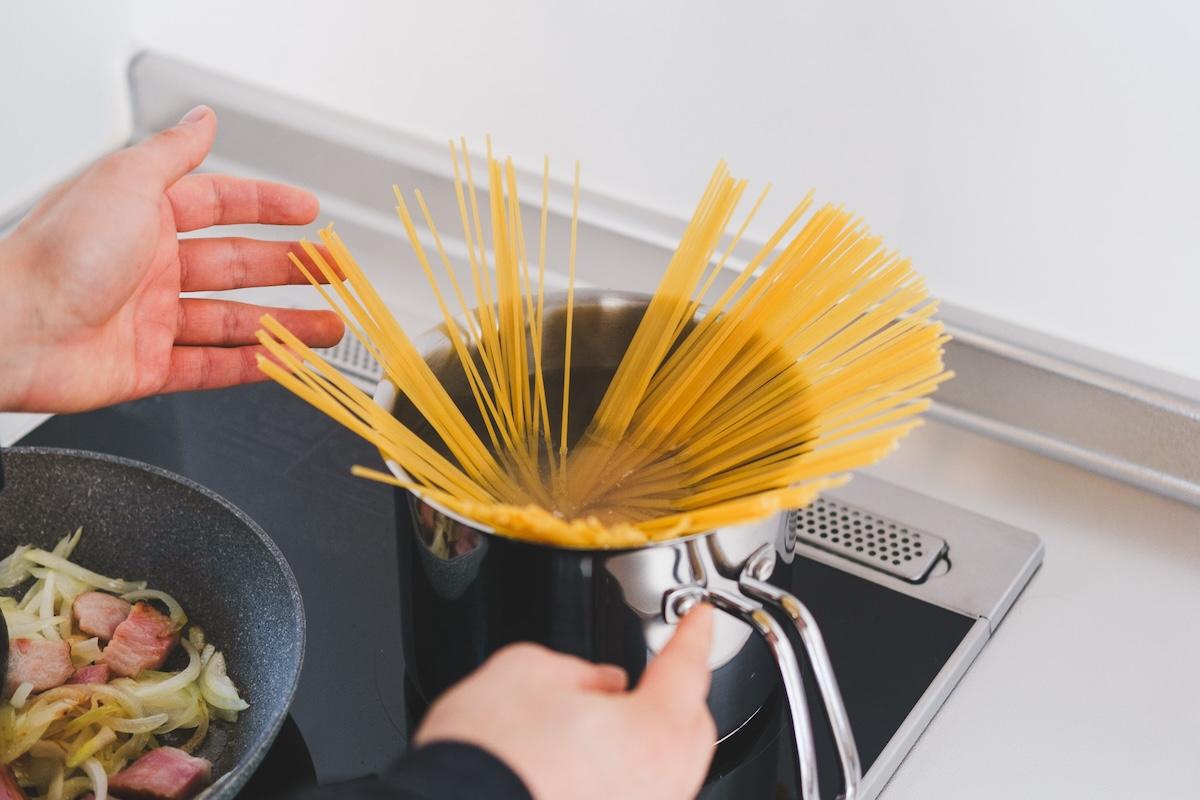 パスタ 茹でる 鍋 ストア 小さい