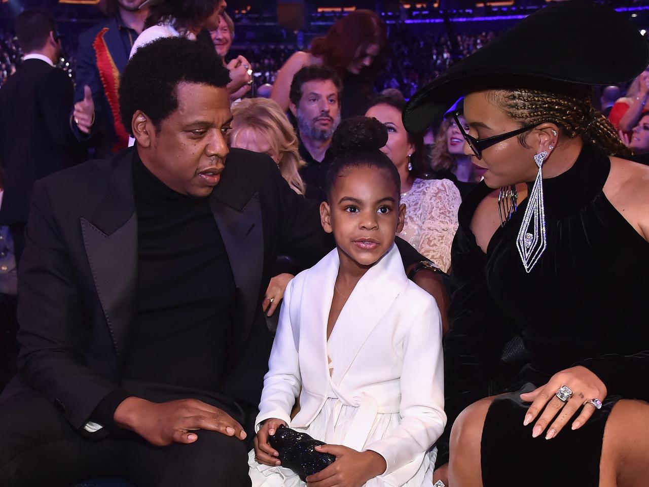 碧昂丝和 Jay-Z 的大女儿 Blue Ivy 在 2018 年格莱美颁奖典礼上。