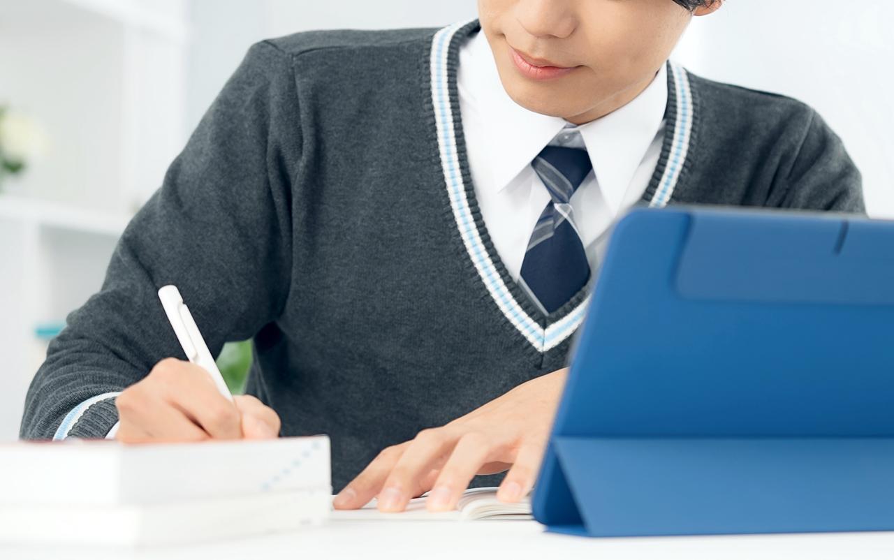 shutterstock_2277861895