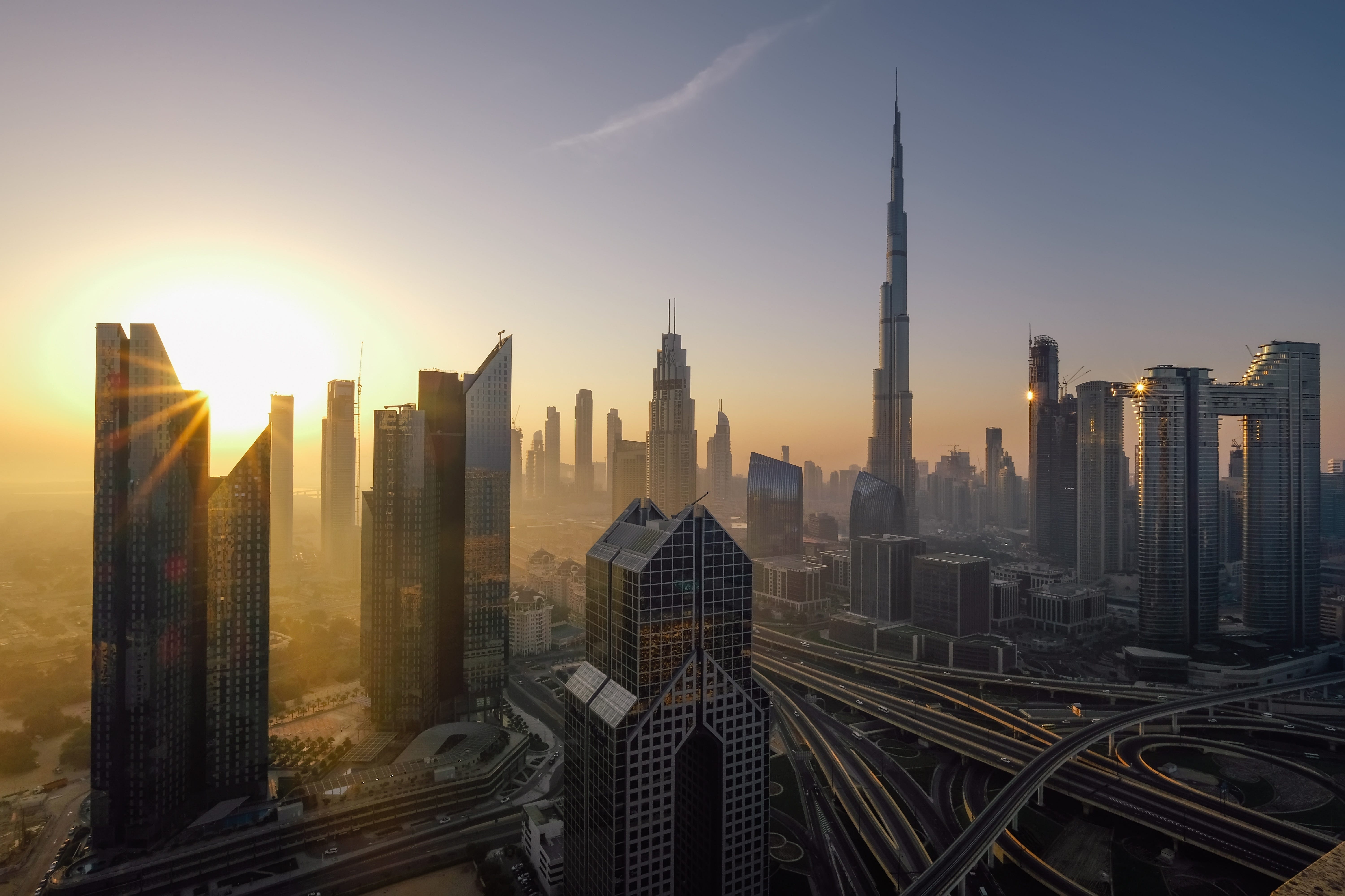 今年は6700人のミリオネアが移住か… 世界で一番「富を引き付ける場所」は3年連続で「UAE」 —— 最新報告
