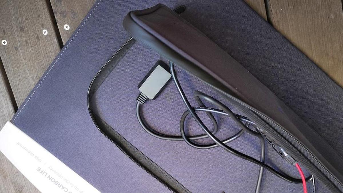 初めての「ソーラーパネル」で節電はじめました。たった30秒で強い