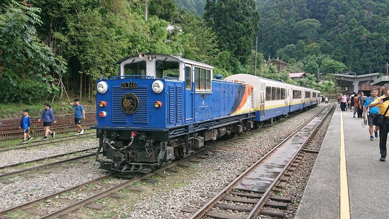 台湾の「阿里山森林鉄道」が15年ぶり全面復旧 地元は観光振興に