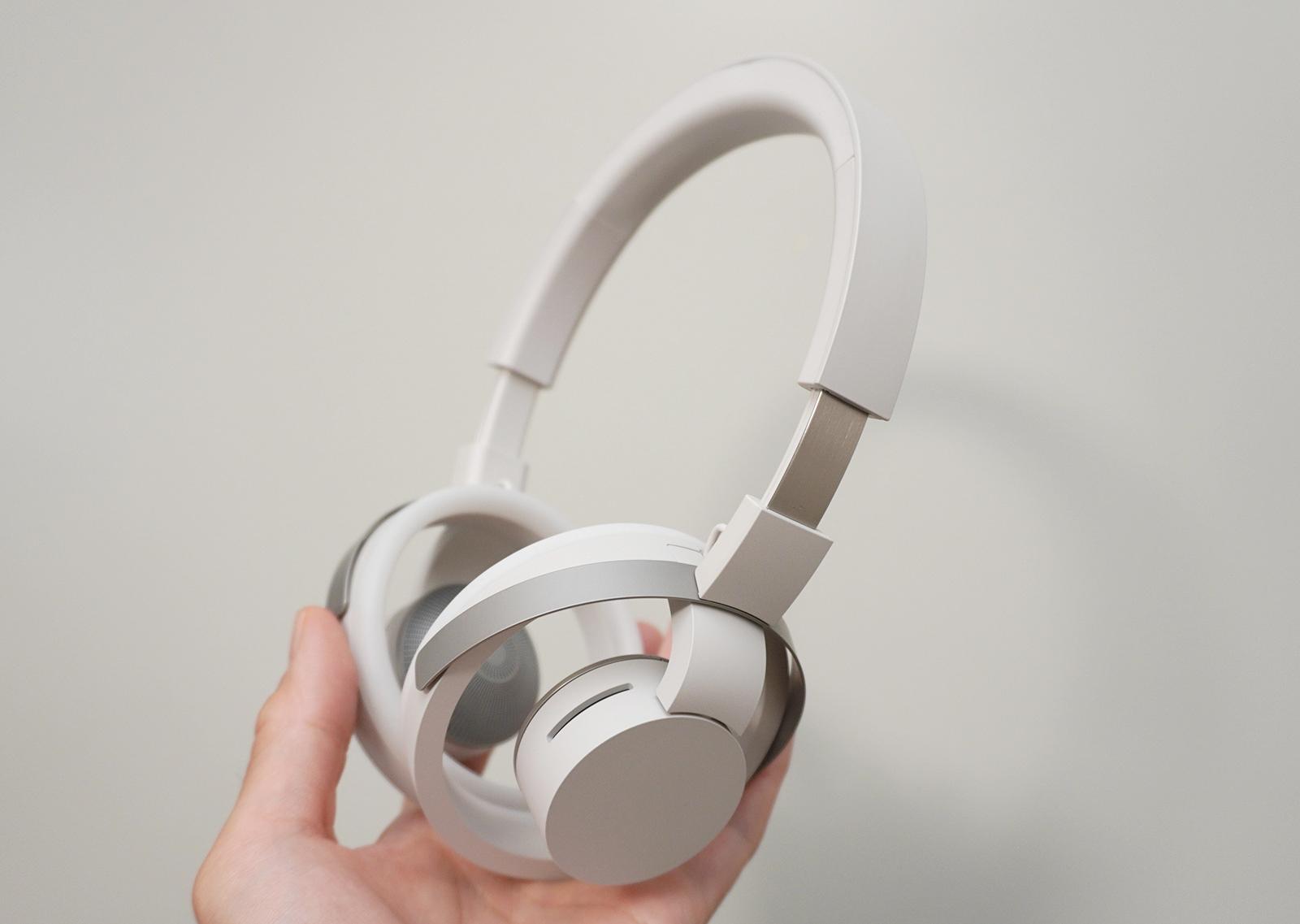 NTTのヘッドホン「nwm ONE」レビュー：耳をふさがず音漏れしにくくなる技術の実力は？
