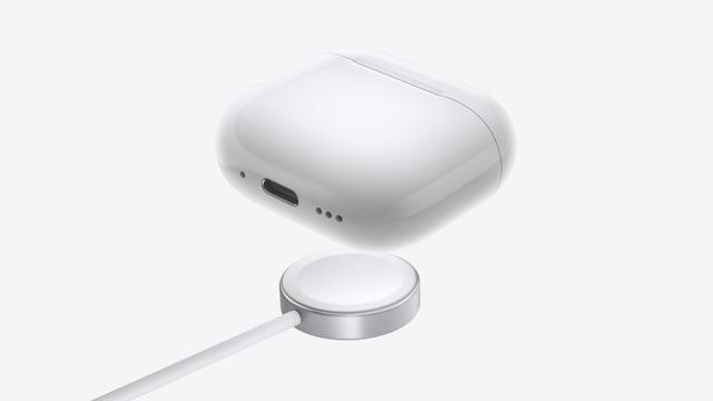 2種類登場の｢AirPods 4｣。ノイキャン以外の見えない違い。iPhone 