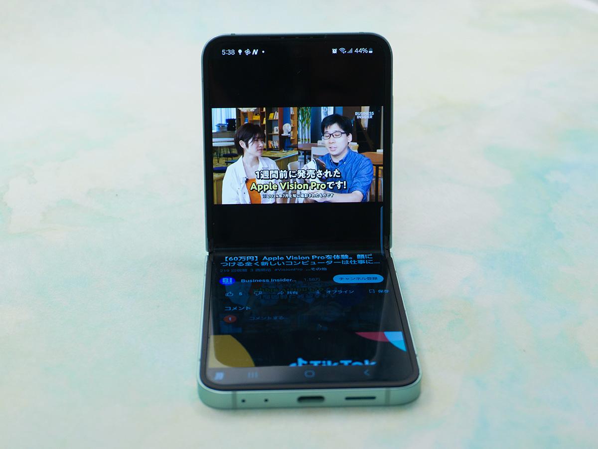 サムスン「Galaxy Z Flip6」実機レビュー：AIも使える折りたたみスマホ