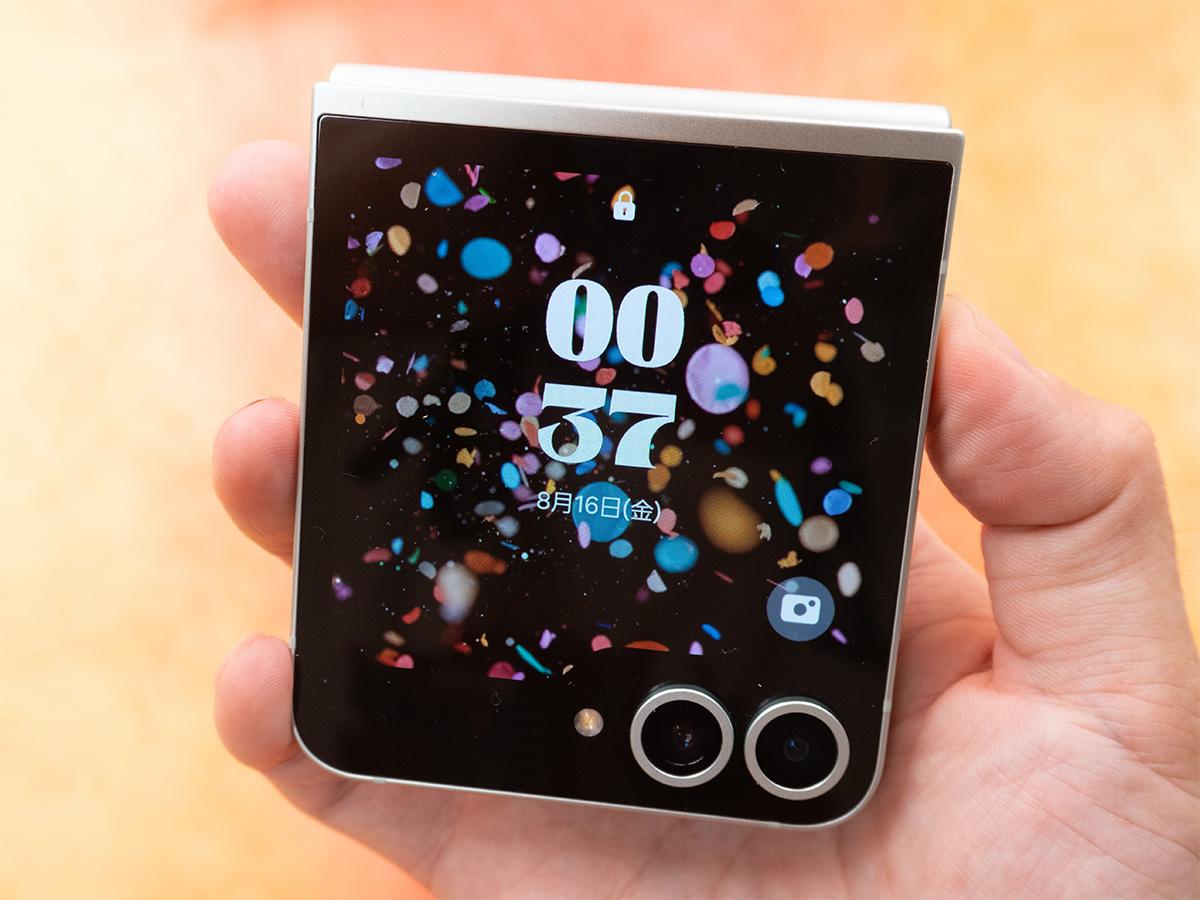 Z flip Galaxyzflip6 レビュー Galaxy Z Flip6 レビュー - AIとカメラ 