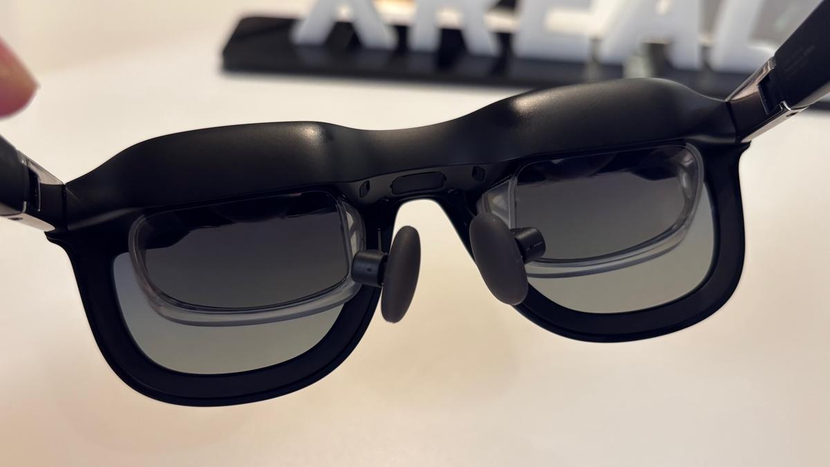 XREAL ONE AR スマートグラス ブラック original.jpg?w=960