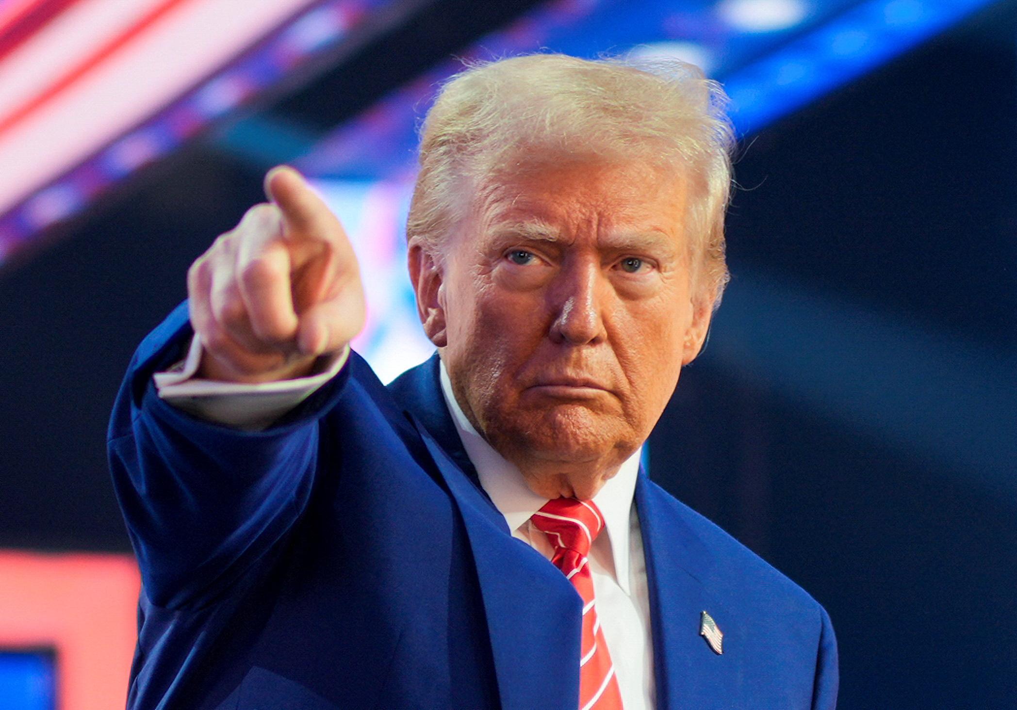 トランプに近づく超富豪が“究極的”に欲しいもの。ビリオネアばかりの閣僚人事