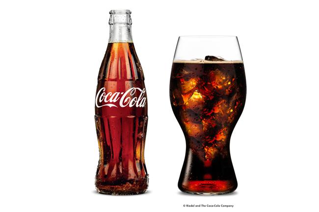 ワイングラスの会社が本気で考えた｢コカ・コーラ｣専用グラス | MASHING UP