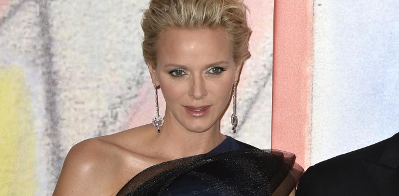 モナコ公妃の双子出産で浮上した 王室の 第一子 ルール Mashing Up