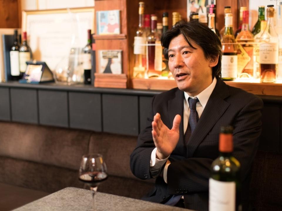 「味わう」を意識すると人生は豊かになる。ソムリエ・佐藤陽一さんの哲学 MASHING UP