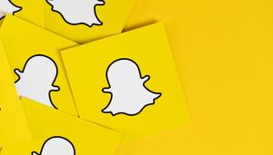 Snapchatで｢写真を撮ってシェアする｣ことで、私たちは本当は何をしているのか？