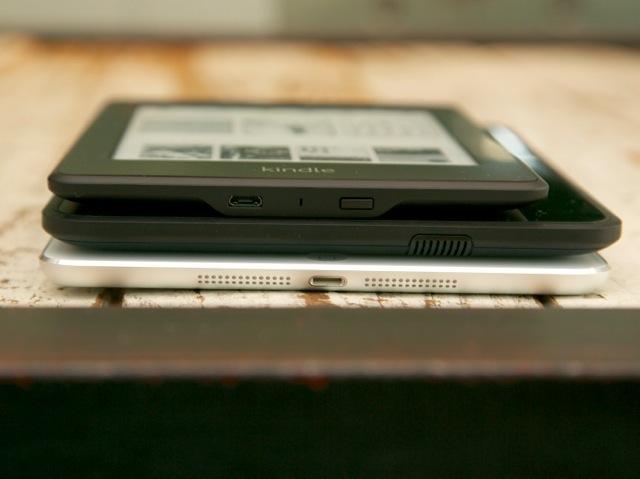 Kindle Fire HDとPaperwhiteとiPad miniの大きさを一目で！ | ギズモード・ジャパン
