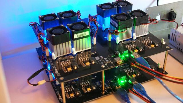 130417_bitcoinmachines3.jpg