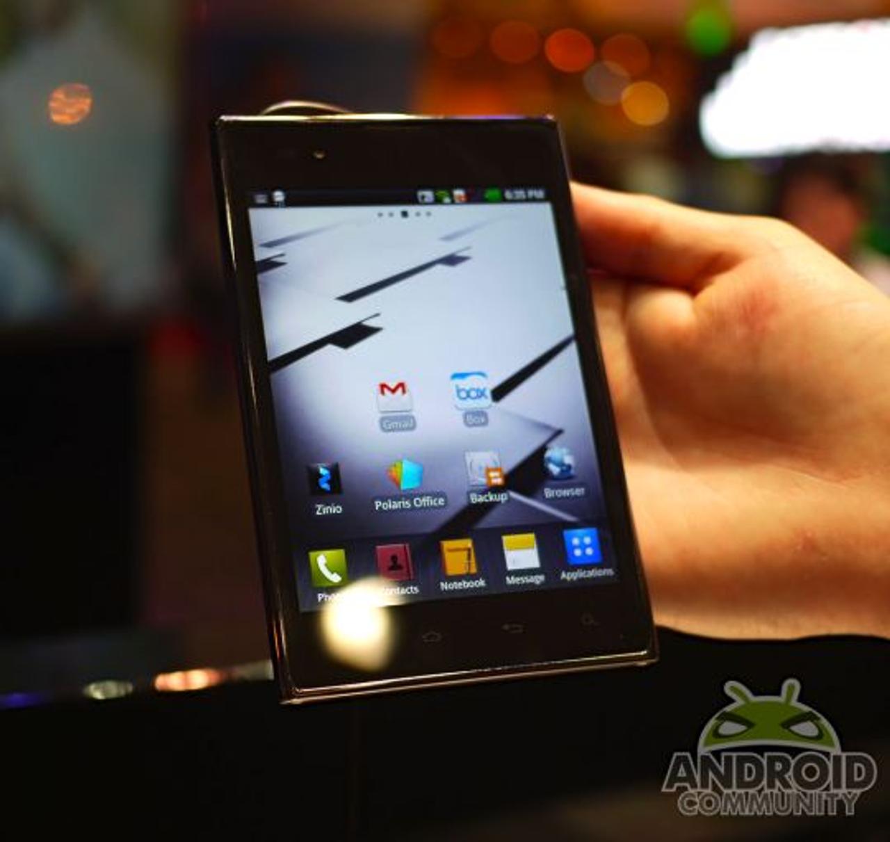Galaxy Noteの対抗機、LG電子｢Vu:III｣はSnapdragon 800搭載で9月下旬に発売？
